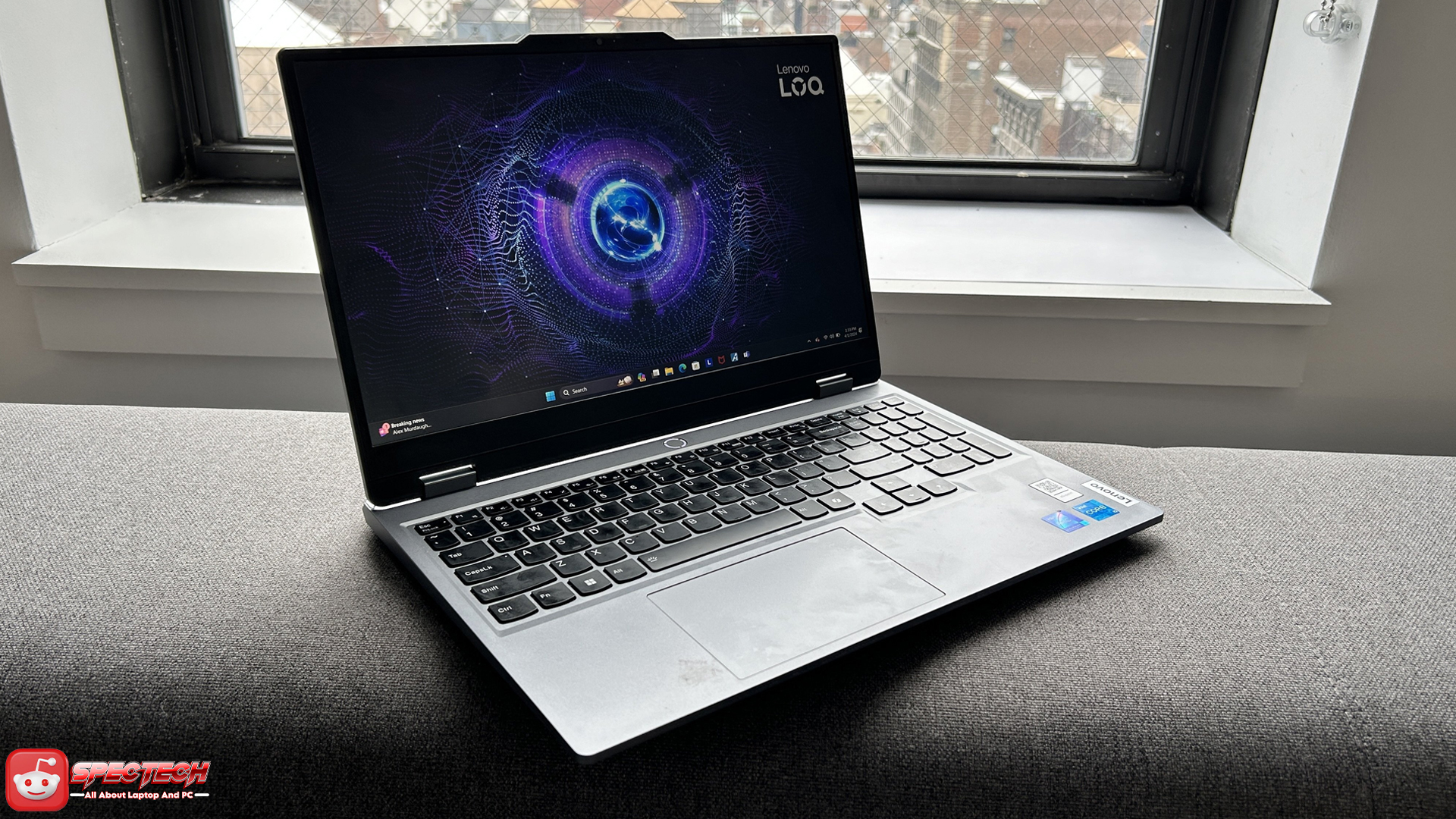 Lenovo LOQ 15: Desain Elegan dan Performa Gaming Tangguh