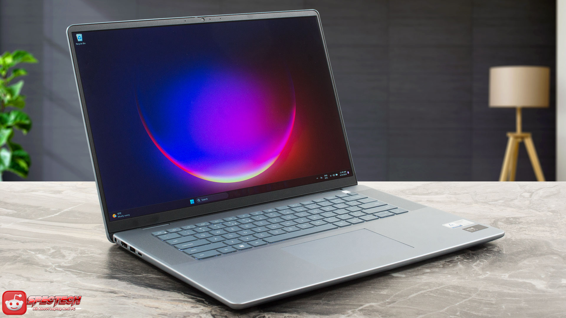Dell Inspiron 16 Plus: Kombinasi Performa dan Desain Elegan
