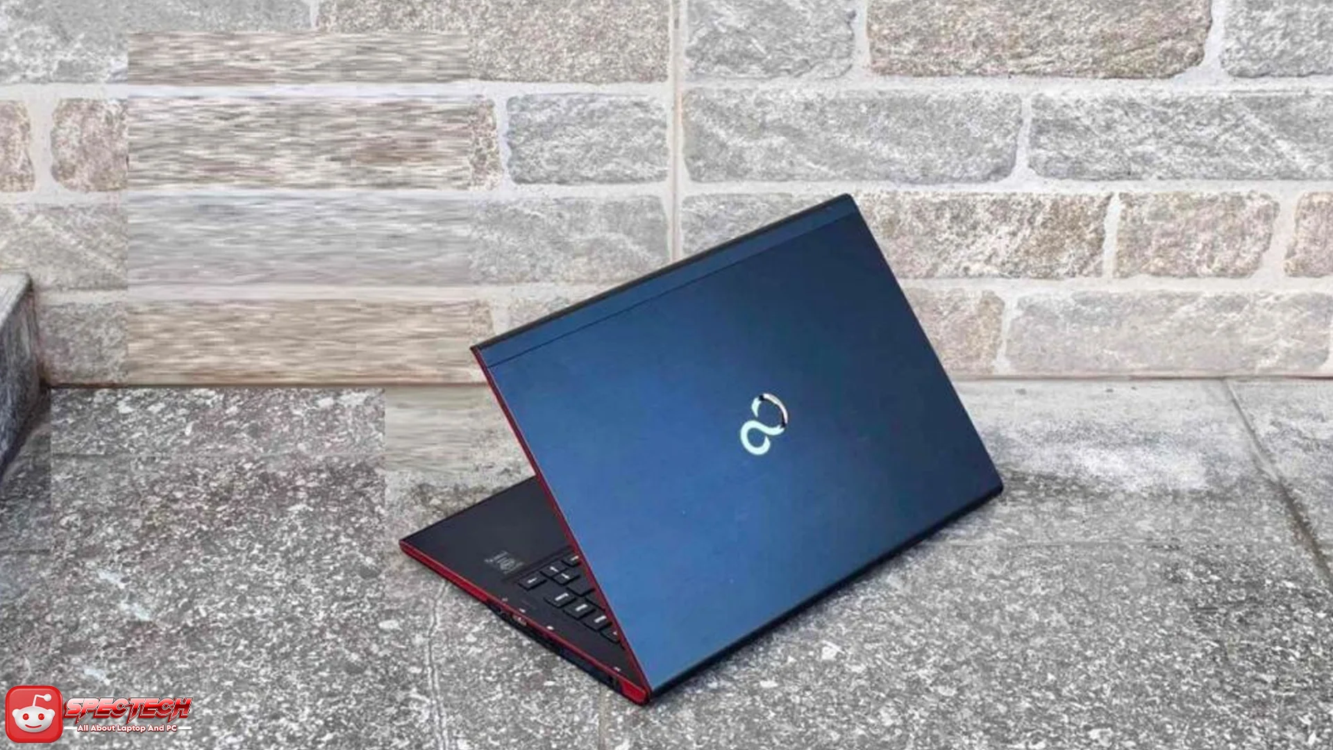 Laptop Fujitsu U574 Bawa RAM Maksimal 8 GB & SSD 256 GB, Kenceng Parah