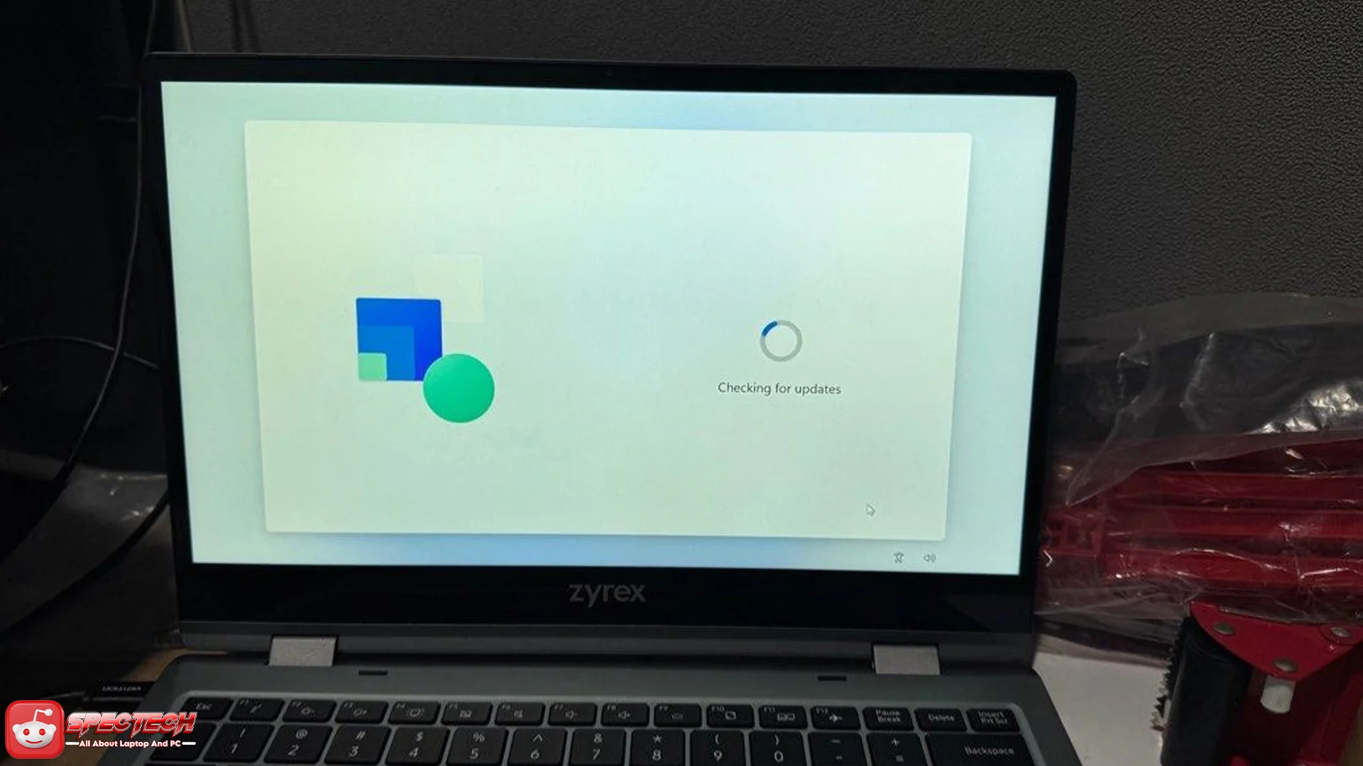 Zyrex Notebook Cruiser 20: Laptop dengan Desain Sederhana